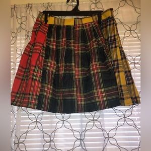 This shirt is from SHEIN, size: Large and it is in very good condition